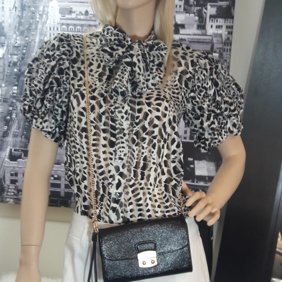 Leopard Print Blouse NWT - Picture 3 of 5